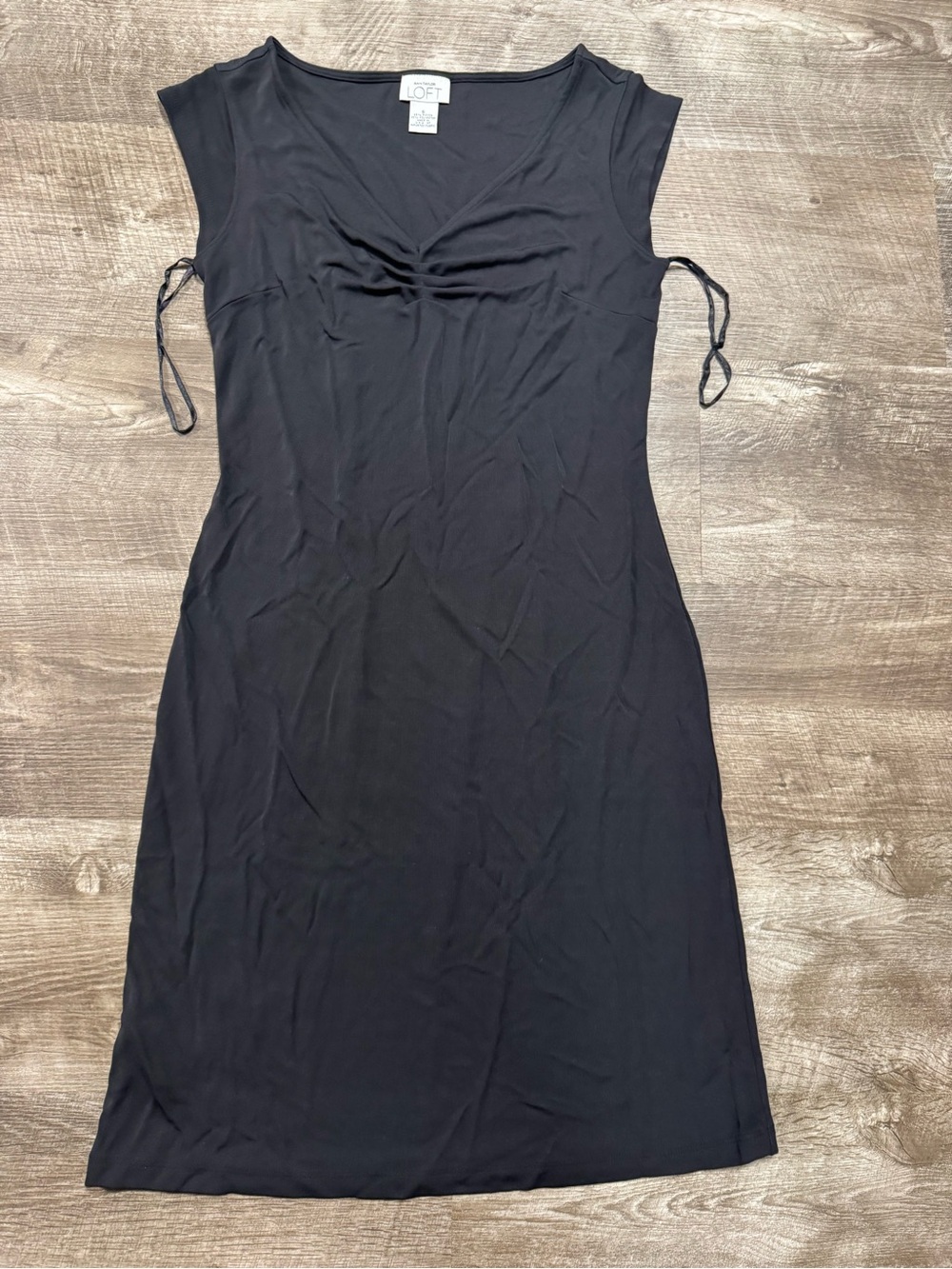 Ann Taylor LOFT Sleeveless Black Dress Size 6